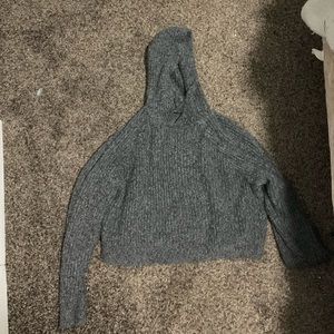 Cute crop top sweatshirt!